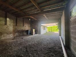 MAISON ANCIENNE REFAITE A NEUF DE 130 M² HAB AVEC DOUBLE GARAGE ET VERANDA SUR 1000 M² DE TERRAIN CLOS AU CALM Allonne (60000)