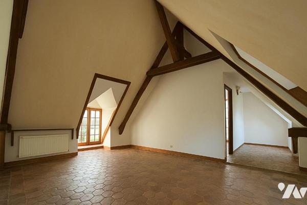 Appartement, entrée, cuisine, salon/séjour, 2 chambres, salle de bains , wc