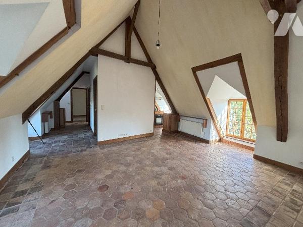 Appartement, entrée, cuisine, salon/séjour, 2 chambres, salle de bains , wc