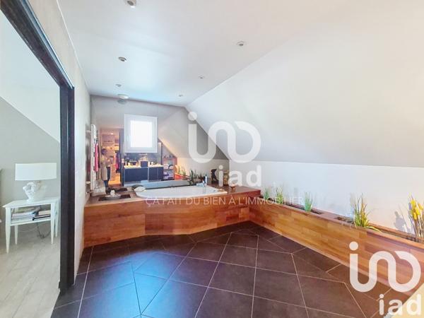 Maison à vendre 7 pièces 280 m² Le Coudray-Montceaux