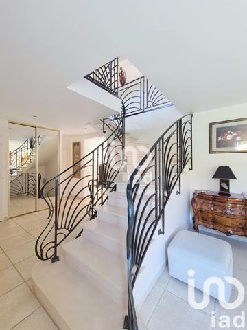 Maison à vendre 7 pièces 280 m² Le Coudray-Montceaux