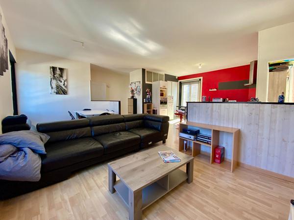 A vendre appartement à Saint Meen Le Grand, axe N164 et proche RN12