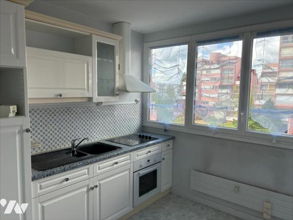 RESIDENCE LES HELIOTROPES POITIERS - T3 - TERRASSE - PARKING COUVERT