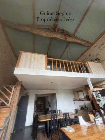 Maison Sainte Hermine 7 pièce(s) 185.6 m2