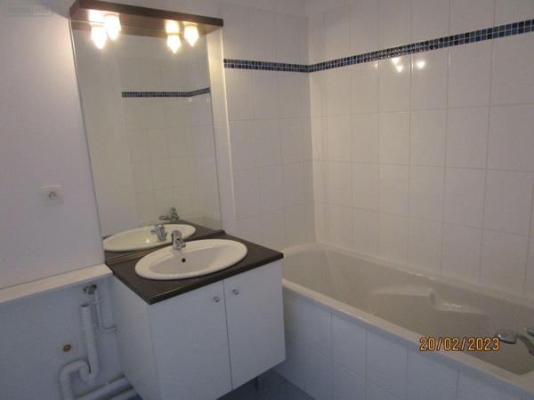 Appartement à louer à Hazebrouck dans le Nord (59190), ref : 12980/1353