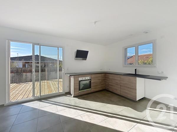 Maison à vendre  4 pièces - 87,99 m 2   GUJAN MESTRAS  - 33