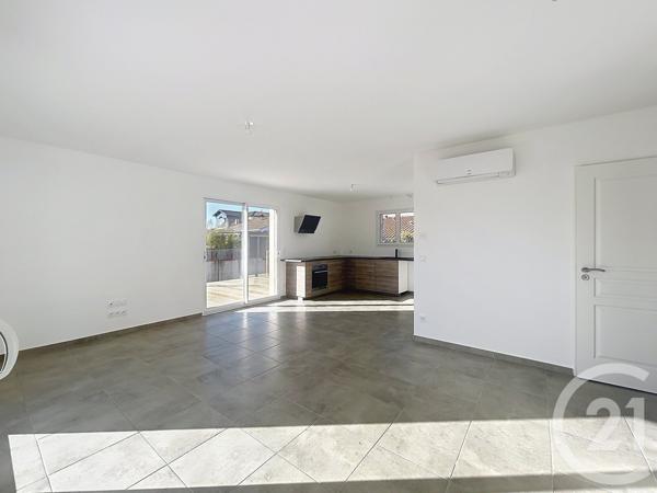 Maison à vendre  4 pièces - 87,99 m 2   GUJAN MESTRAS  - 33