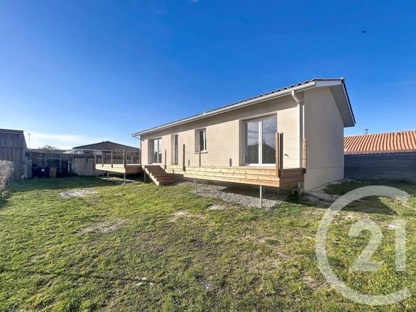 Maison à vendre  4 pièces - 87,99 m 2   GUJAN MESTRAS  - 33
