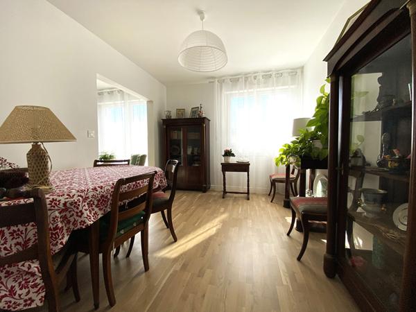 Appartement à vendre à Vannes 3 chambres garage ascenseur