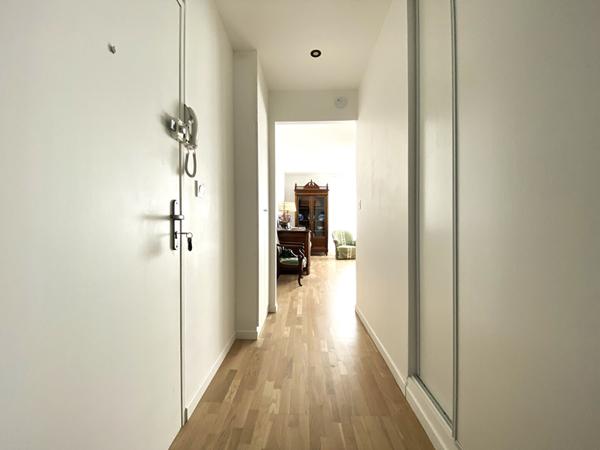 Appartement à vendre à Vannes 3 chambres garage ascenseur