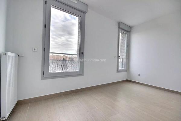 Location Appartement 3 pièces 60 m2 à Asnières-sur-Seine