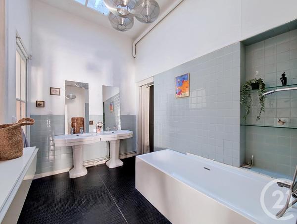 Appartement T5 à vendre  5 pièces - 157,07 m 2   BORDEAUX  - 33