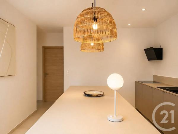 Maison à vendre  5 pièces - 118 m 2   LECCI  - 201