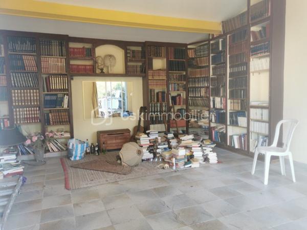 Maison traditionnelle de 250 m²