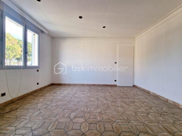 Maison traditionnelle de 250 m²