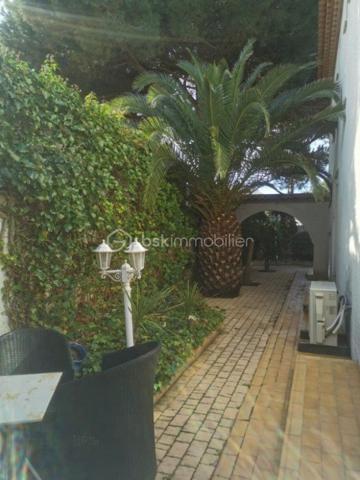 Maison traditionnelle de 250 m²