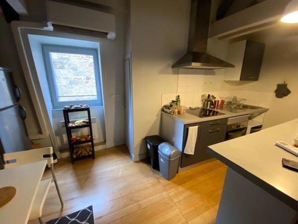 Bel appartement de charme rénové ,au coeur de Figeac !