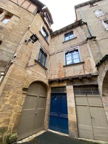 Bel appartement de charme rénové ,au coeur de Figeac !