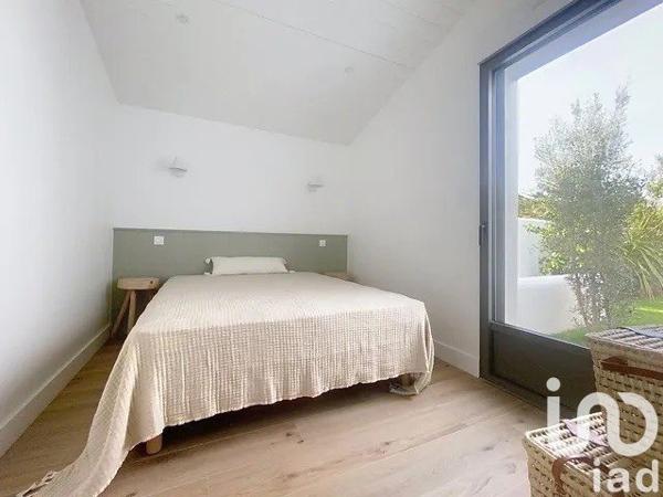 Maison 5 pièces de 115 m² à Rivedoux-Plage (17940)