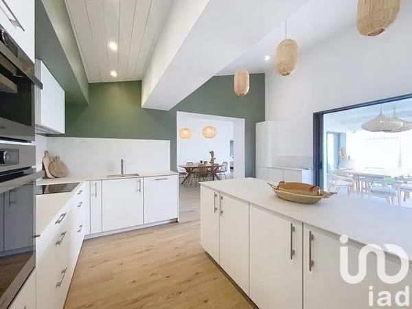 Maison 5 pièces de 115 m² à Rivedoux-Plage (17940)