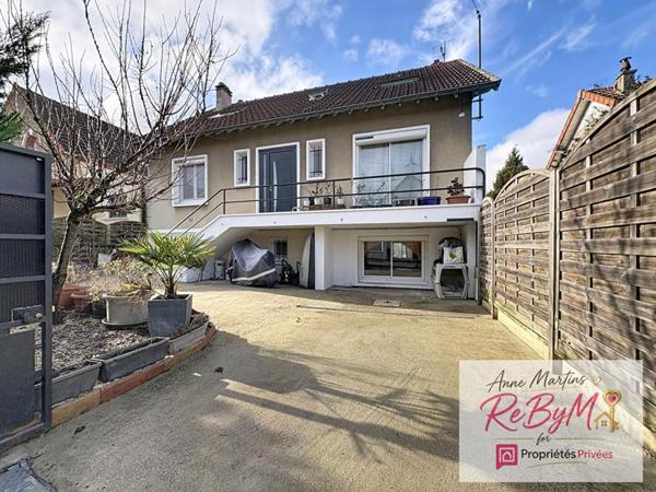 Maison Ris-orangis  5 pièce(s) 176.70 m2