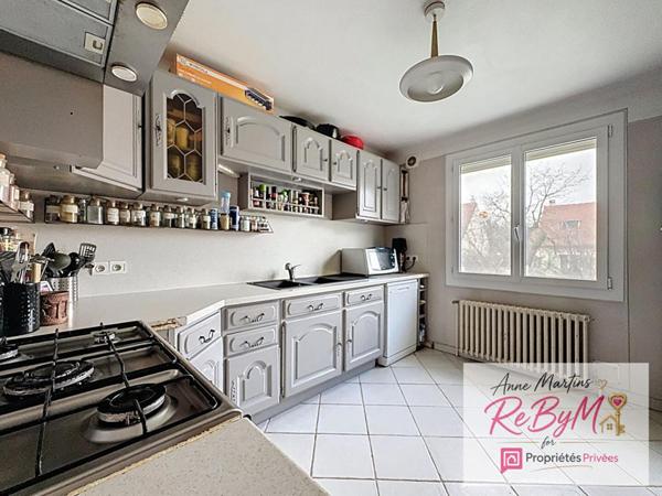 Maison Ris-orangis  5 pièce(s) 176.70 m2