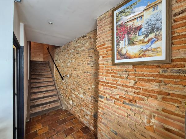 Gimont (32200) Immeuble de 455m2 avec 9 appartements - Gimont centre