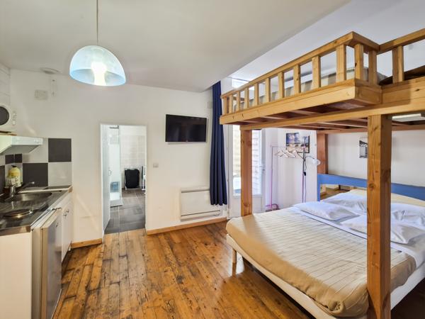 Gimont (32200) Immeuble de 455m2 avec 9 appartements - Gimont centre