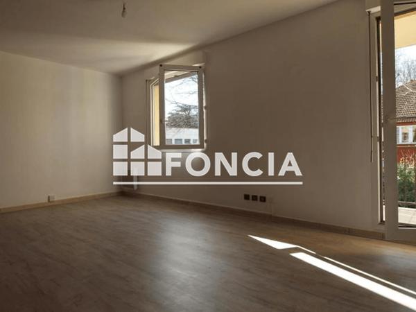 Location Appartement 2 pièces 46.1 m² - LE BEAUMONT Eybens 38320