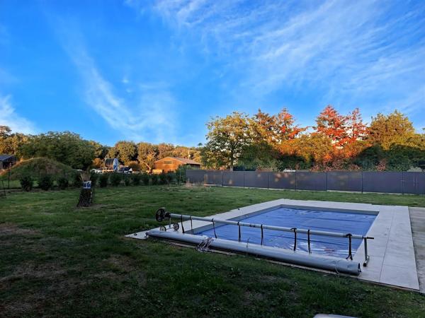 Vente                                                      Maison
                        
                     5 pièces                                         à Sèvres-Anxaumont