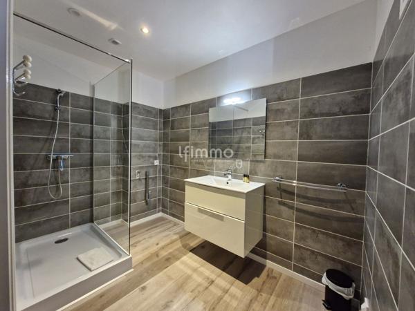 Ensemble immobilier en monopropriété dans la Bastide de Carcassonne