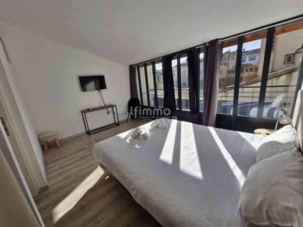 Ensemble immobilier en monopropriété dans la Bastide de Carcassonne