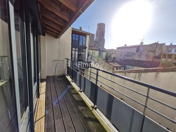 Ensemble immobilier en monopropriété dans la Bastide de Carcassonne