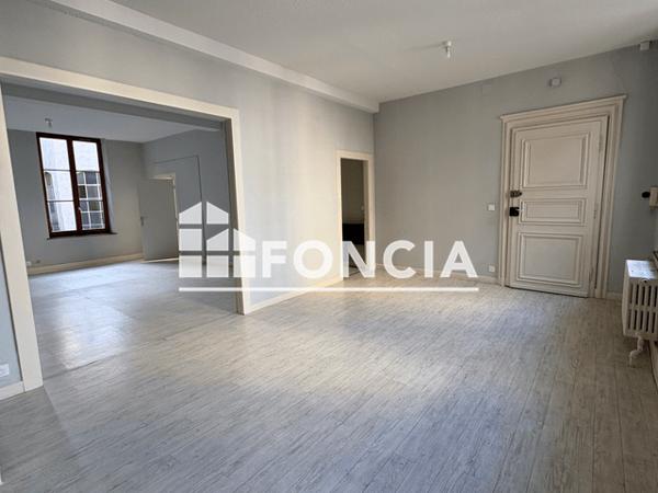 Location Appartement 4 pièces 136.61 m² - 34 RUE DE LA TOUR Thionville 57100