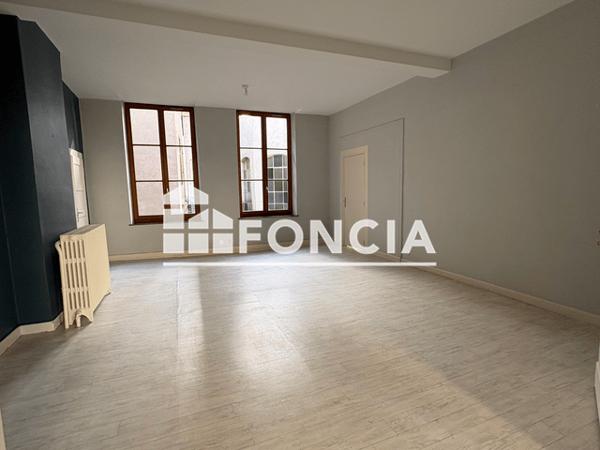 Location Appartement 4 pièces 136.61 m² - 34 RUE DE LA TOUR Thionville 57100