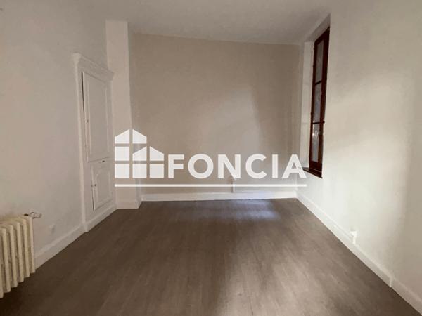 Location Appartement 4 pièces 136.61 m² - 34 RUE DE LA TOUR Thionville 57100
