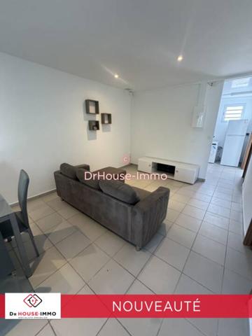 Appartement à louer 3 pièces de 55 m²
