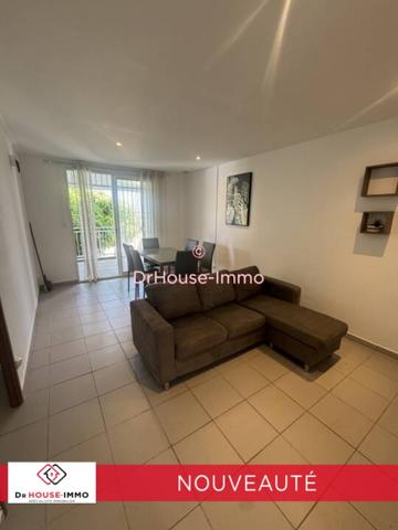 Appartement à louer 3 pièces de 55 m²