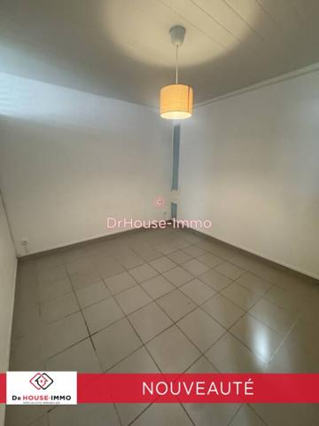 Appartement à louer 3 pièces de 55 m²