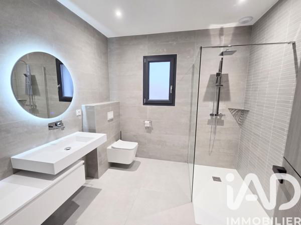 Maison à vendre 4 pièces 135 m² Peaugres