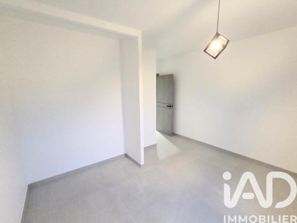 Maison à vendre 4 pièces 135 m² Peaugres