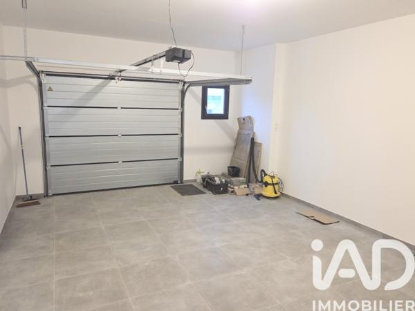 Maison à vendre 4 pièces 135 m² Peaugres