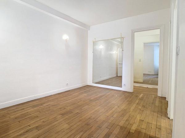 Appartement à vendre    3 pièces • 53 m2 Issy-les-Moulineaux
