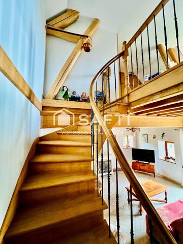 Longère en pierre avec dépendance sur 1760 m2 clos