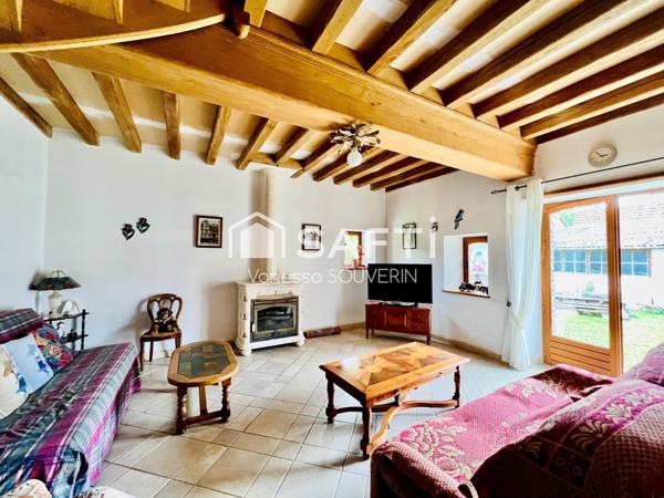 Longère en pierre avec dépendance sur 1760 m2 clos