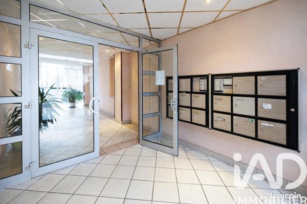 Appartement à vendre 4 pièces 72 m² Saint-Julien-lès-Metz