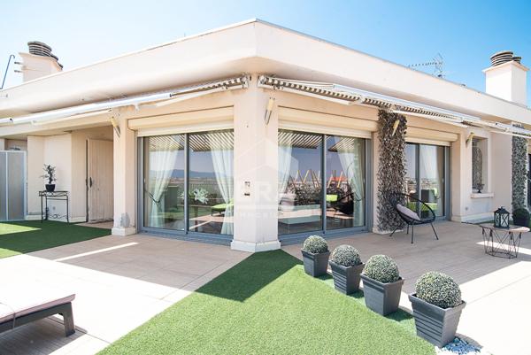 Perpignan Place Catalogne - Penthouse de 138m2 de grand standing