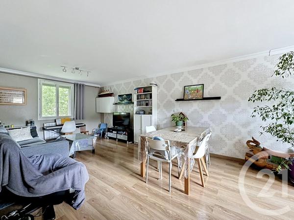 Maison à vendre  5 pièces - 87 m 2   FEYZIN  - 69