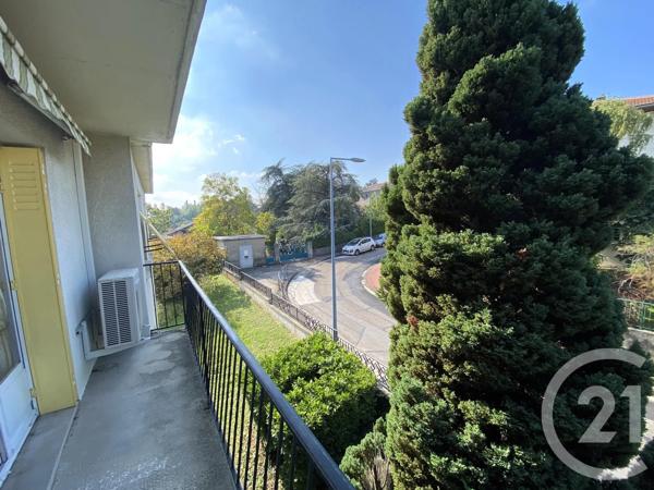 Appartement F4 à vendre  4 pièces - 90,70 m 2   VENISSIEUX  - 69