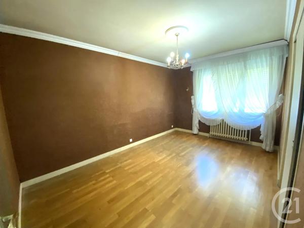 Appartement F4 à vendre  4 pièces - 90,70 m 2   VENISSIEUX  - 69